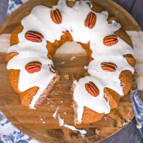 Apple Spice Bundt Cake with Vanilla Glaze