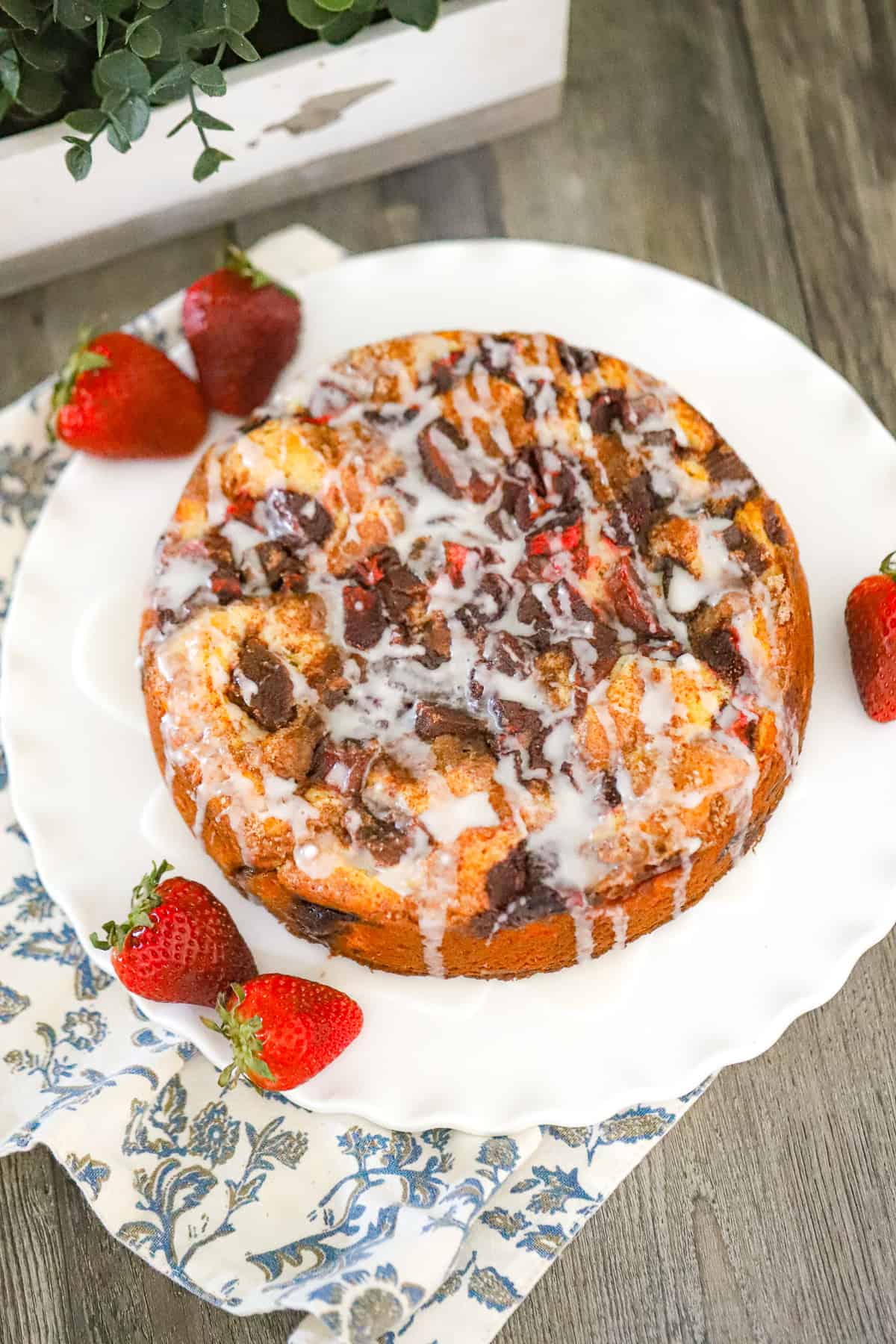 strawberry rhubarb coffee cake