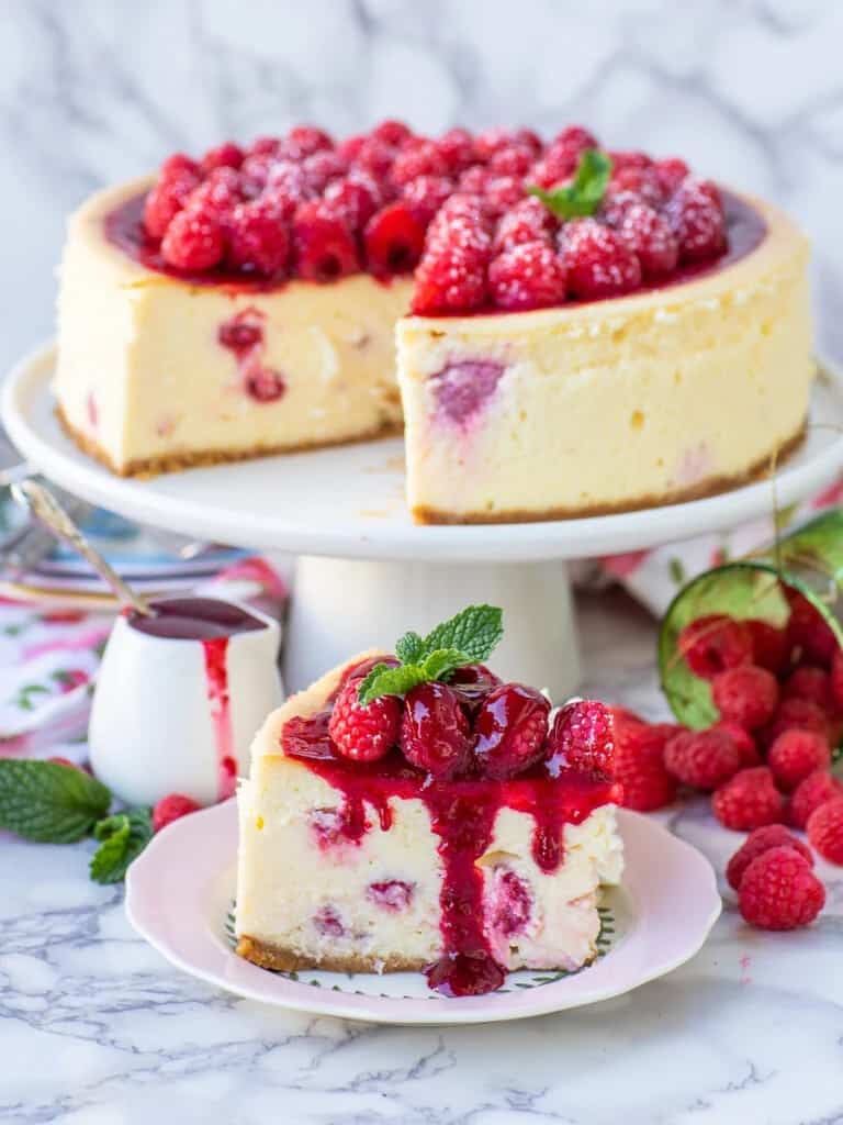 25 Luscious Raspberry Desserts