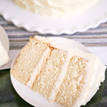Super Moist Vanilla Cake & Buttercream Frosting