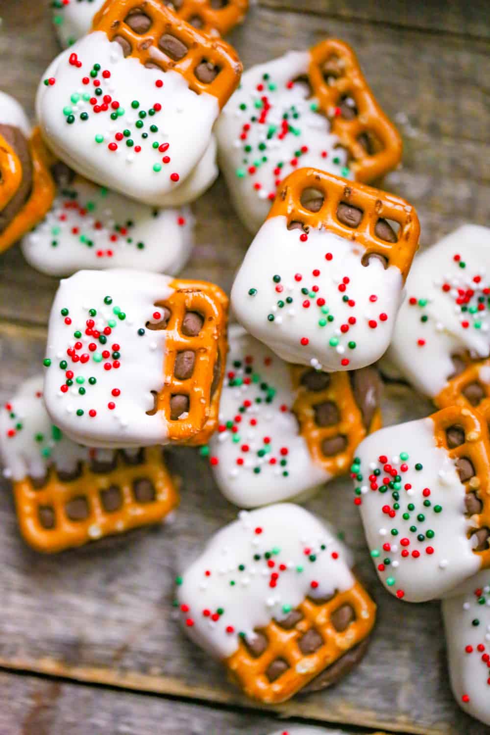 White Chocolate Pretzel Rolo Bites